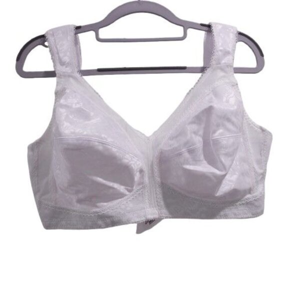 NWOT Playtex 18 Hour Ultimate Shoulder Comfort Wireless Bra White Size 42C 4693 - Picture 1 of 4